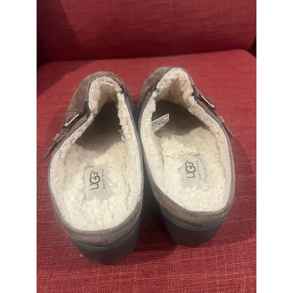 UGG 1910 Lili Brown Shearling Buckle Slip On Clogs Mules Comfort Shoe Size 9 - Picture 6 of 11